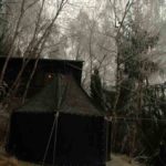 Vereinsaktivitaeten - Kote vor dem Vereinshaus im Winter